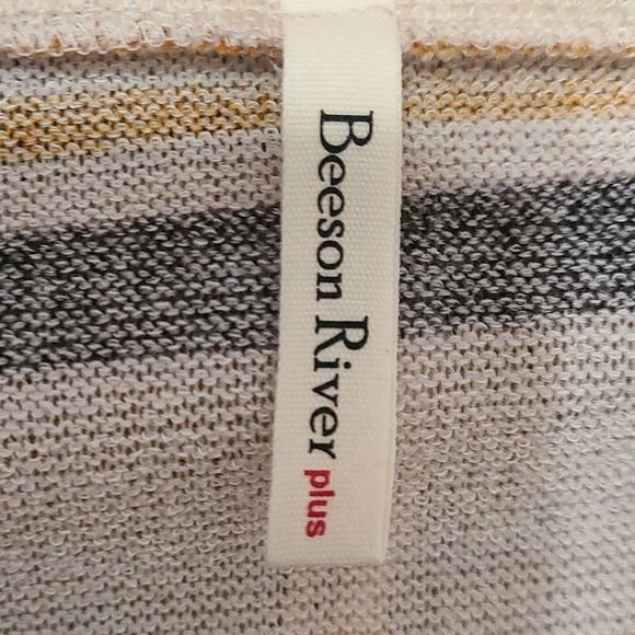 Multi Stripe Twist Hem Long Sleeve Blouse. Plus sizes 1X-3X - Picture 10 of 12